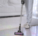 ASPIRADOR VERTICAL SOLAC 22V TURBOBAT EXPERT - Imagen 3