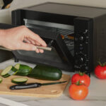 HORNO SOBREMESA UNIBERSAL B 10 L NEGRO - Imagen 2