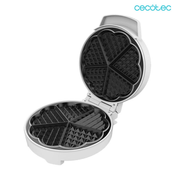 Gofre grande en Forma de Corazón CECOTEC